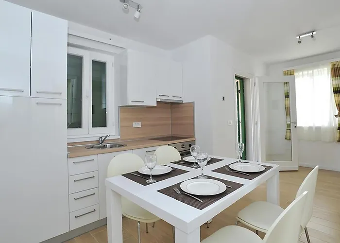 Apartment Amazing In